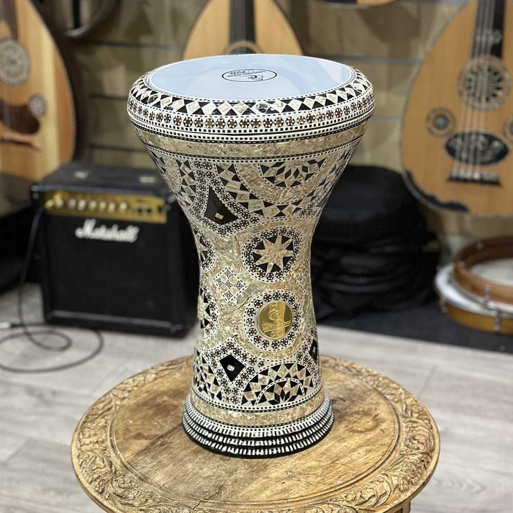 Buy a Darbouka in mother-of-pearl and wood - Gawharet El Fan